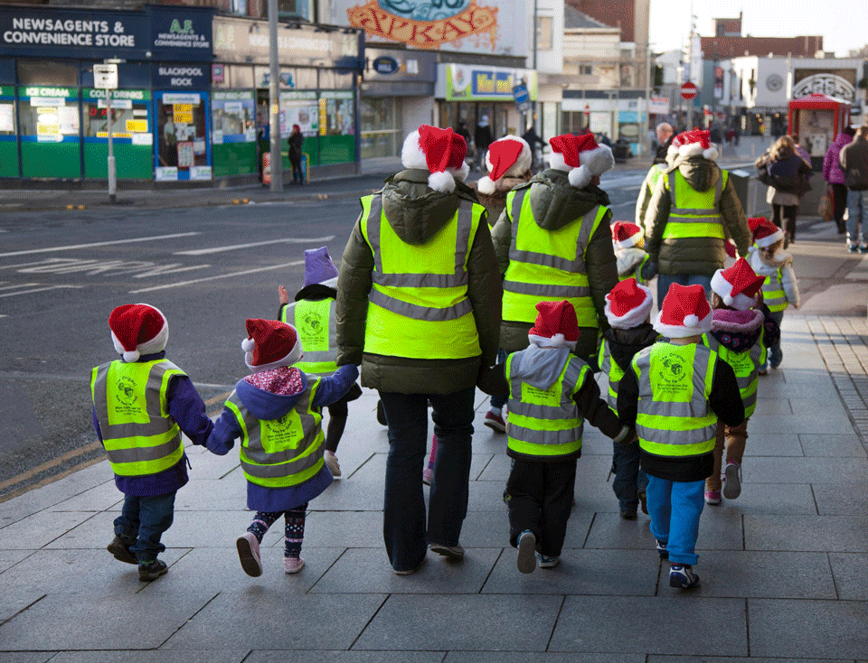 Children's high 2025 vis vests